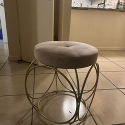 Makeup Chair 