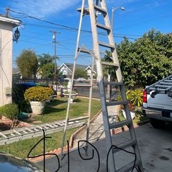 Excellent Condition, Aluminum Ladders