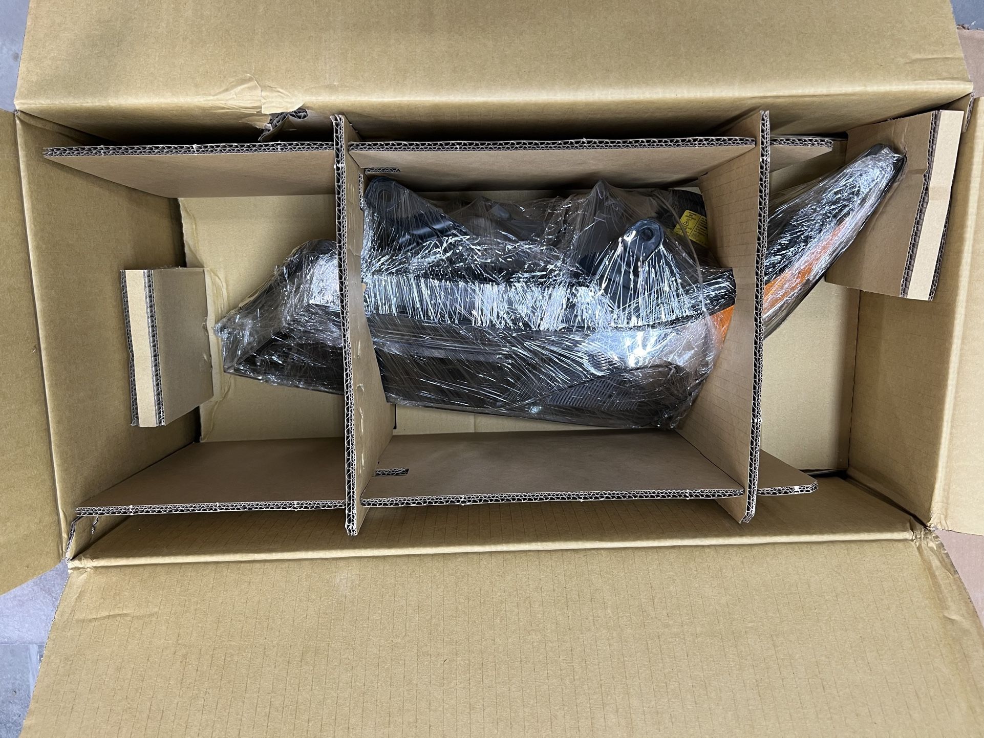 Acura MDX Headlight