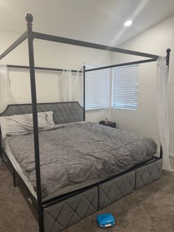 King Four-Poster Canopy Bed Frame with Storage