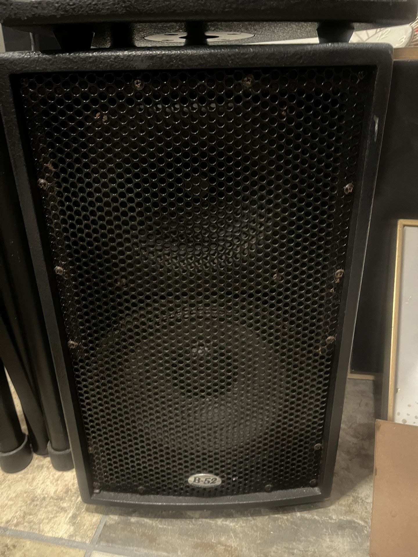 B-52 Pro Audio Speakers