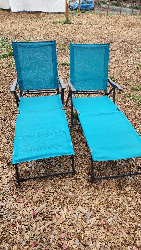Set of 2 Outdoor Patio Chaise Lounge Chair Adjustable Folding Pool Lounger w/Stee