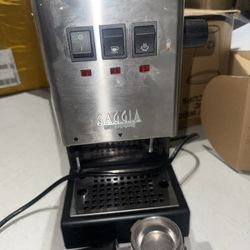 Gaggia Classic Espresso Machine 
