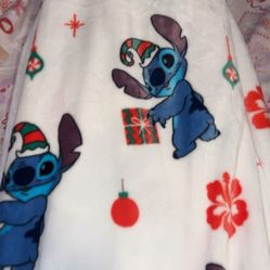 Stitch Christmas Blanket 