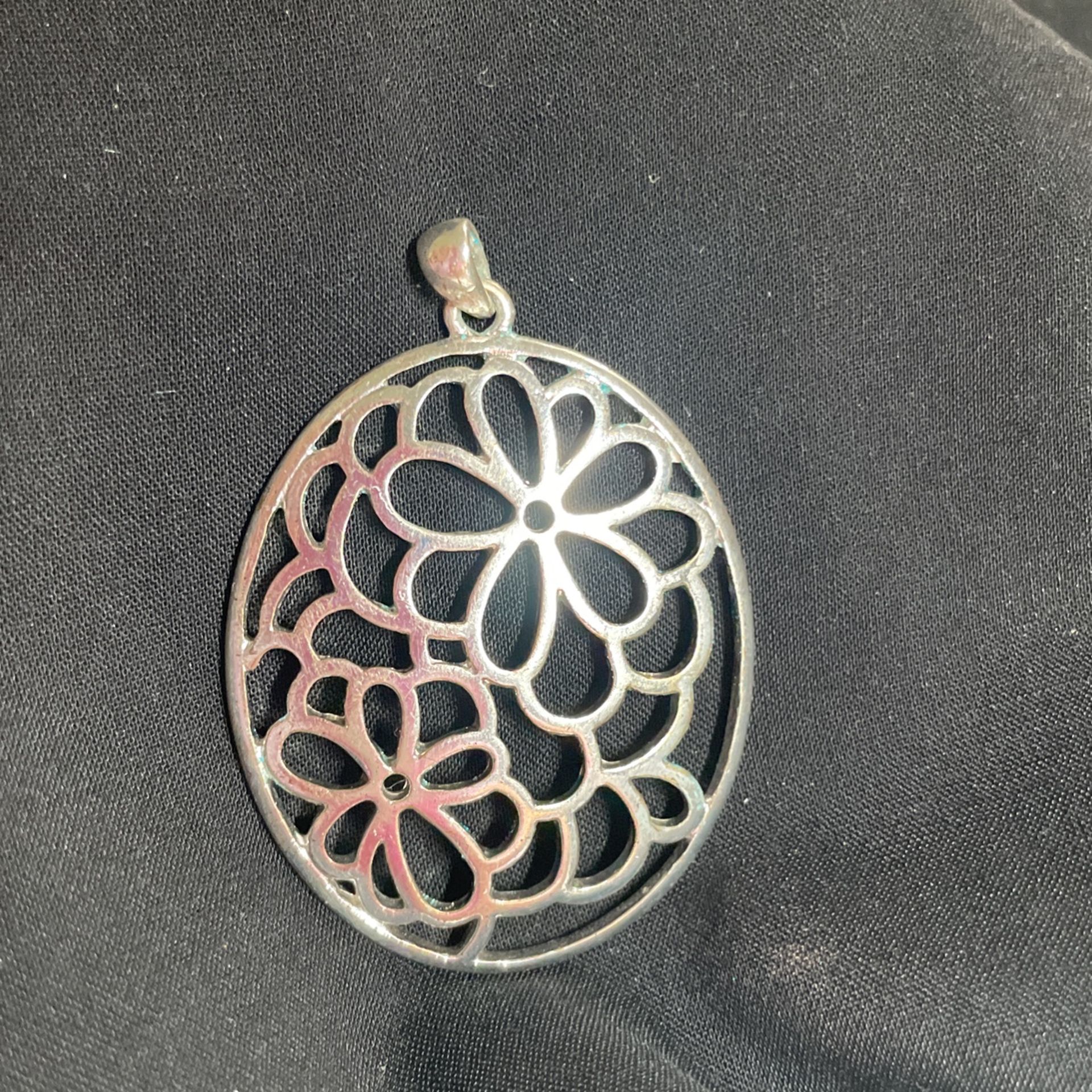 Pendant Very Nice Item