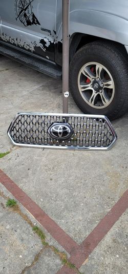 Toyota Tacoma Grill