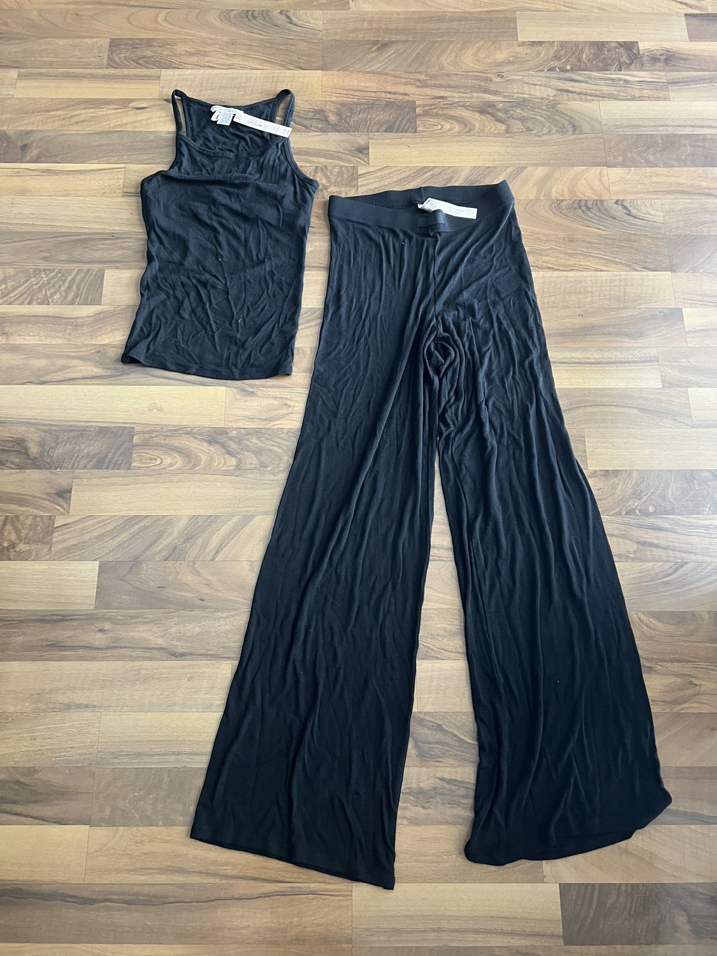 Victoria Secrets Brand New W Tags Tank & Pants Set Size Xs