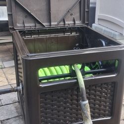 50ft Hose + Suncast Auto Guide Crank Wicker Brown Resin Hose Reel Box Lawn Garden Pool Spa Dock Boat Yard Car Boat Wash Pressure Cleaning Sprinkler