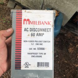 Fuse boxes For Heavy Duty 