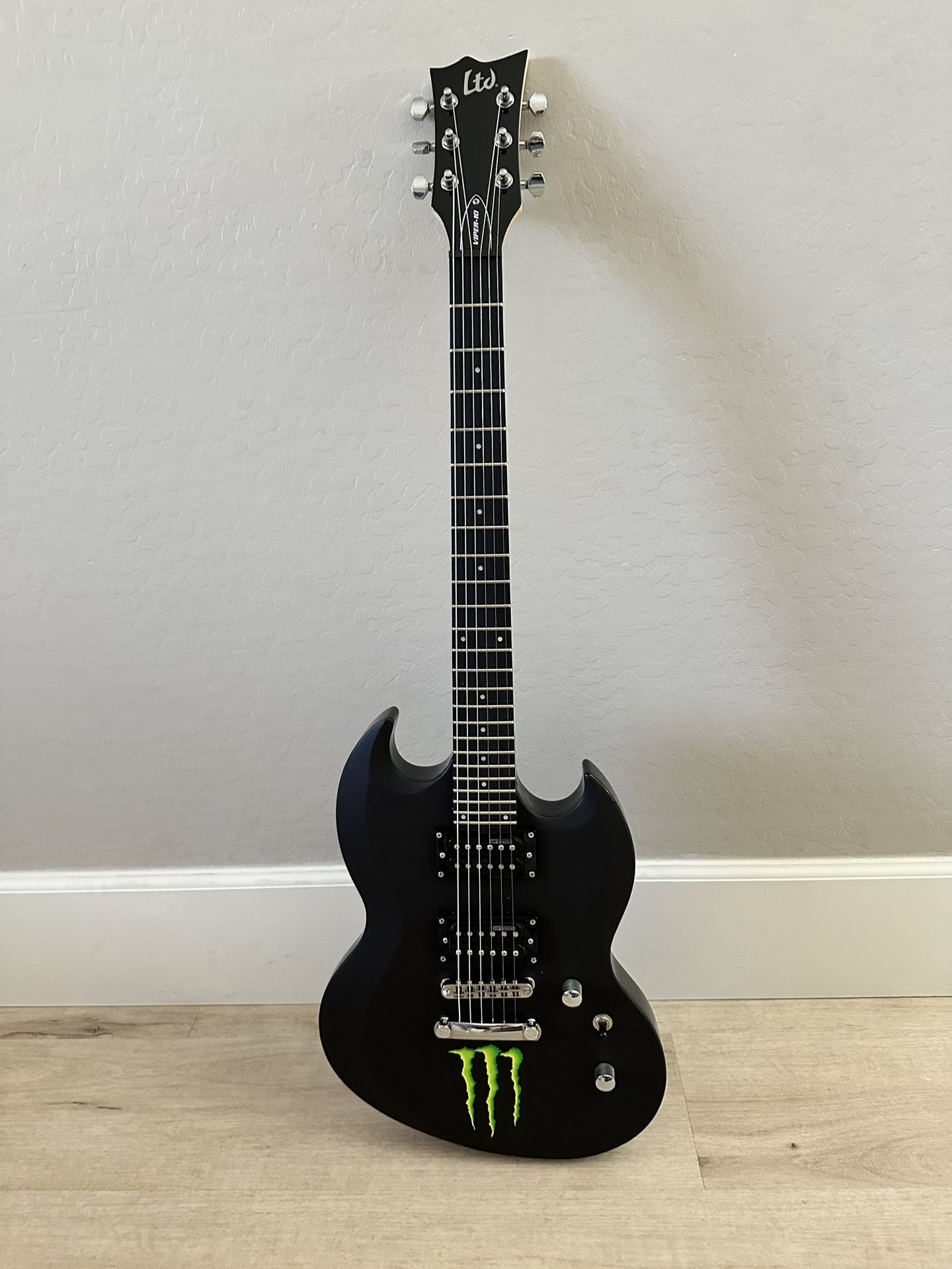 ESP LTD Viper-10 Monster Energy Guitar for Sale in Phoenix, AZ