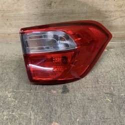 Ford Eco Right Tail Light