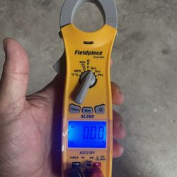 Fieldpiece SC260 digital clamp meter