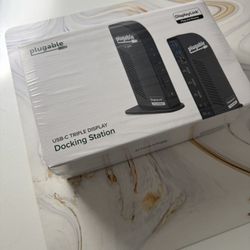 13 in 1 USB-C docking station