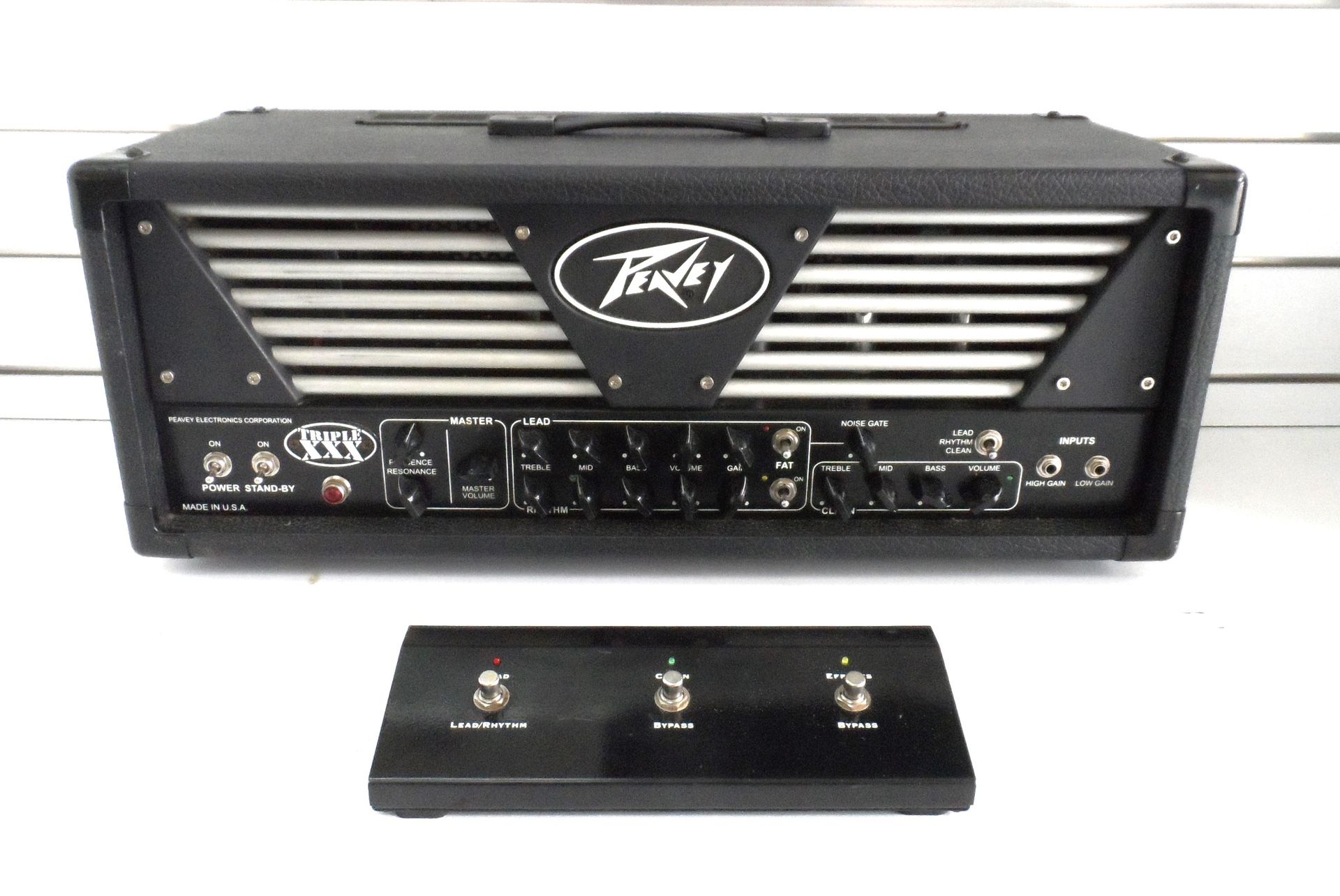 PEAVEY TRIPLE X 120WATT GUITAR AMPLIFIER