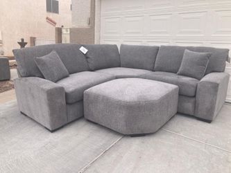 New Set Sectional By Ashley
