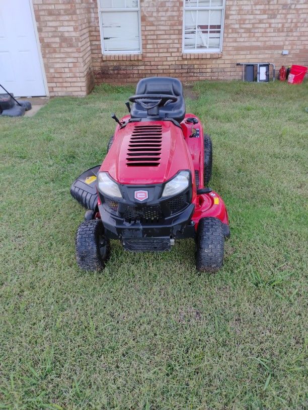 Craftsman 1300t Riding Lawnmower