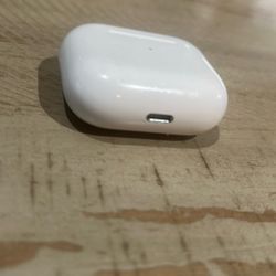Apple AirPods with Lightning Charging Case (3rd Generation)