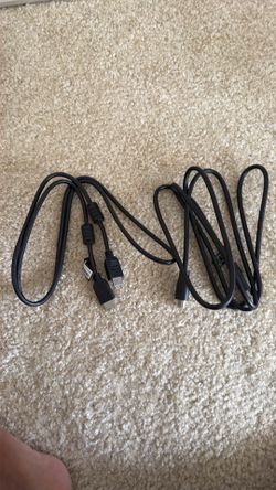 2 HDMI cables