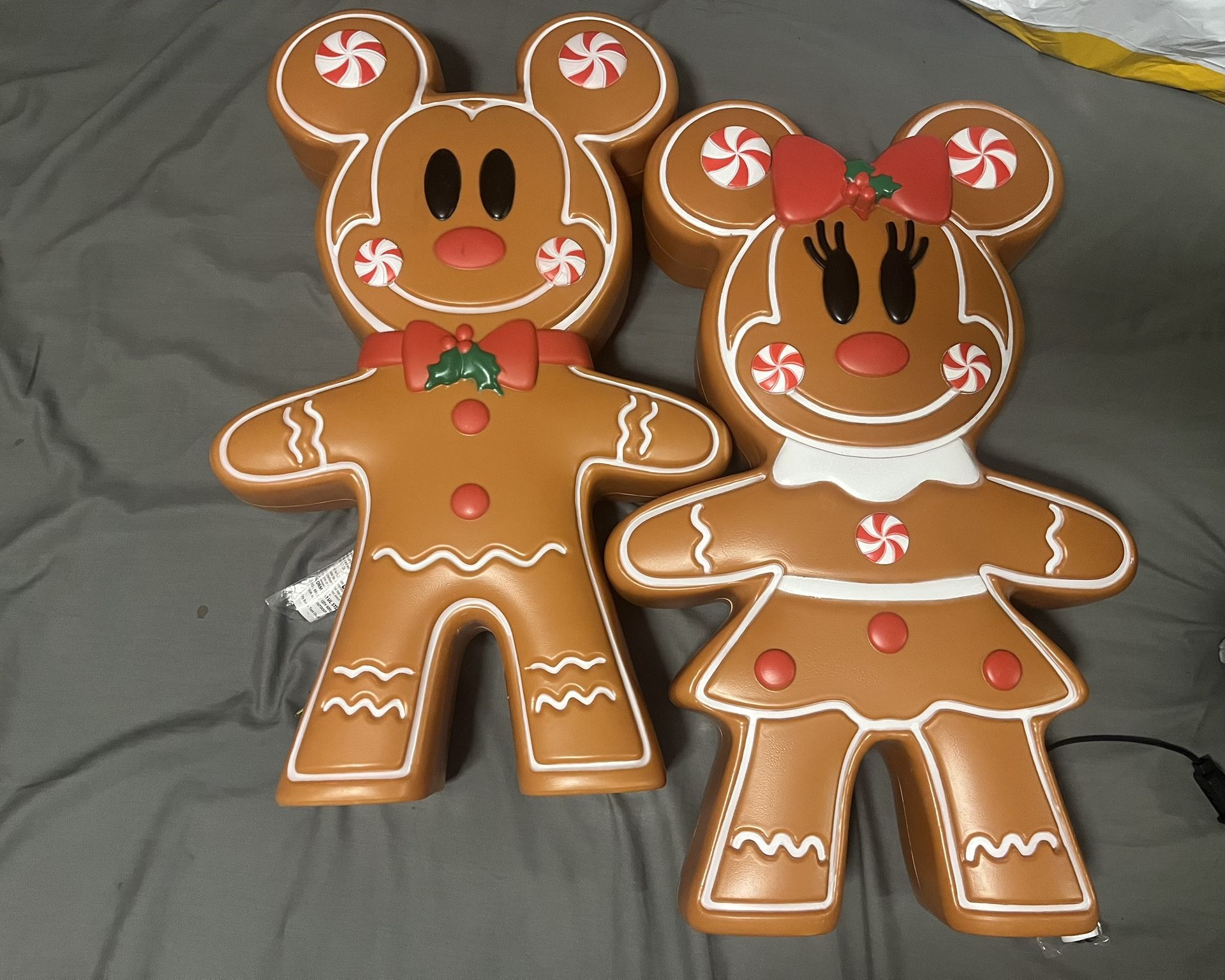 Mickey And Minnie Yard Decor