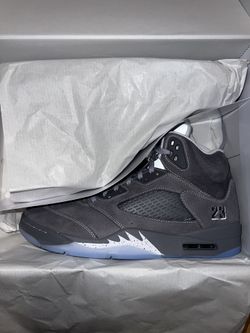 BRAND NEW NIKE AIR JORDAN RETRO 5 WOLF GREY SIZE 12.5 $280