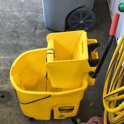 Cleaning Bucket