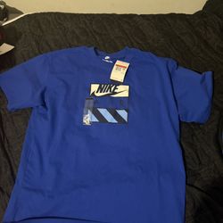 Large Blue Nike Tee