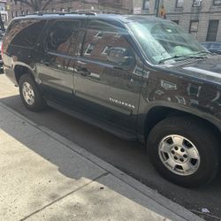 2009 Chevy Suburban 1500 Lt 