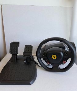 gameing steering wheel