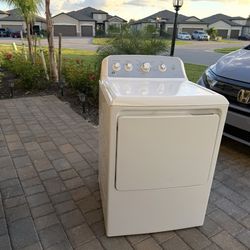 General Electric Dryer Machine