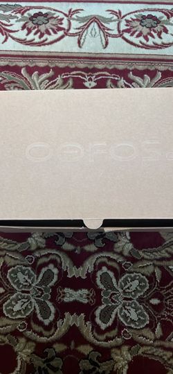 Brand New  OOFOS MEN'S PRIMALOFT SLIPPER!! Size 11