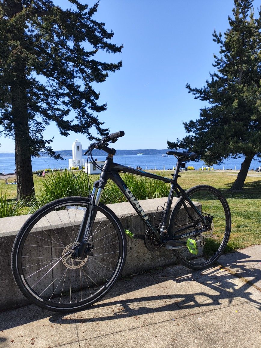 Giant ATX bicycle