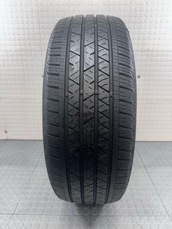 One LikeNew tire Continental 235/55/19 # 1489