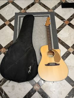 Fender Sonoran California Electric Acoustic Guitar w case