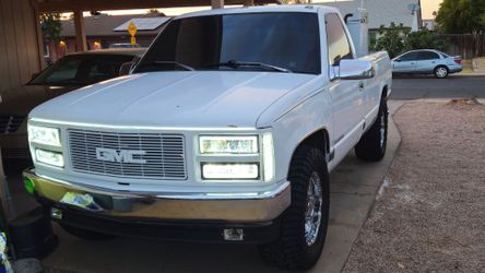 92 GMC Sierra super equiepada super limpia