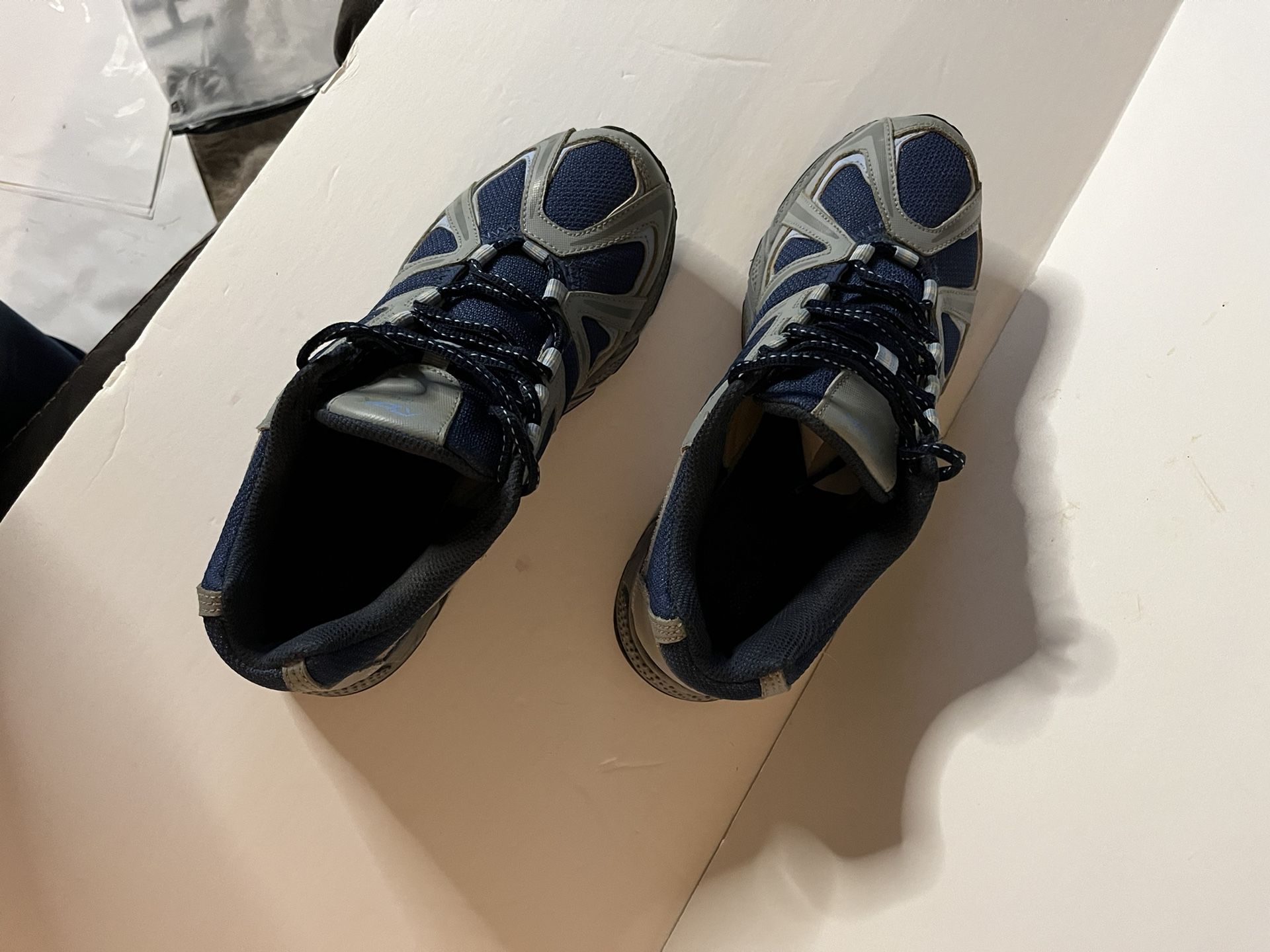 Reebok DMX Foam - Size 9