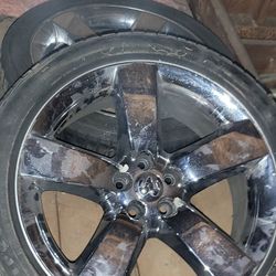Tires  245/45 R20 99v Amd Rims