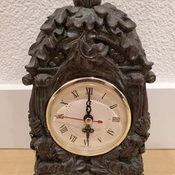 Vintage Table Clock 