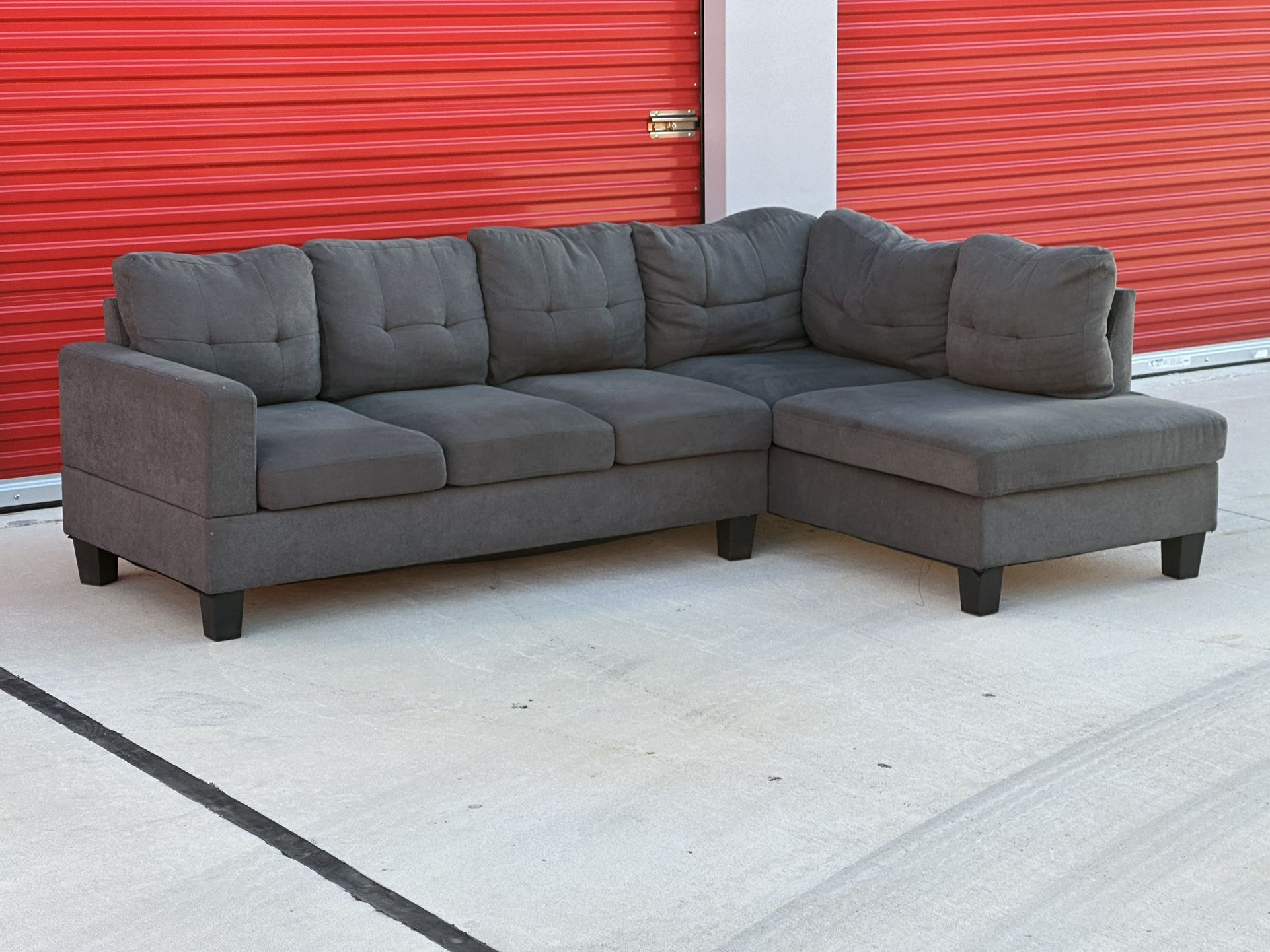 Sectional Couch Fabric Great condition Delivery Available 
