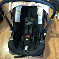 Doona Car Seat/Stroller 