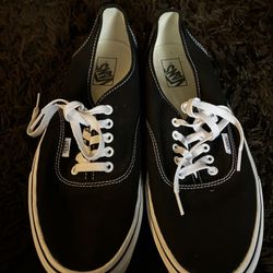 Vans Authentic Size 12 Mens
