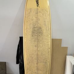 Quiksilver Wetsuit (Large) + 8’ Minard Surfboard