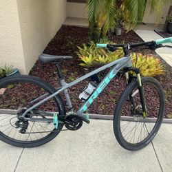 Trek marlin 5 