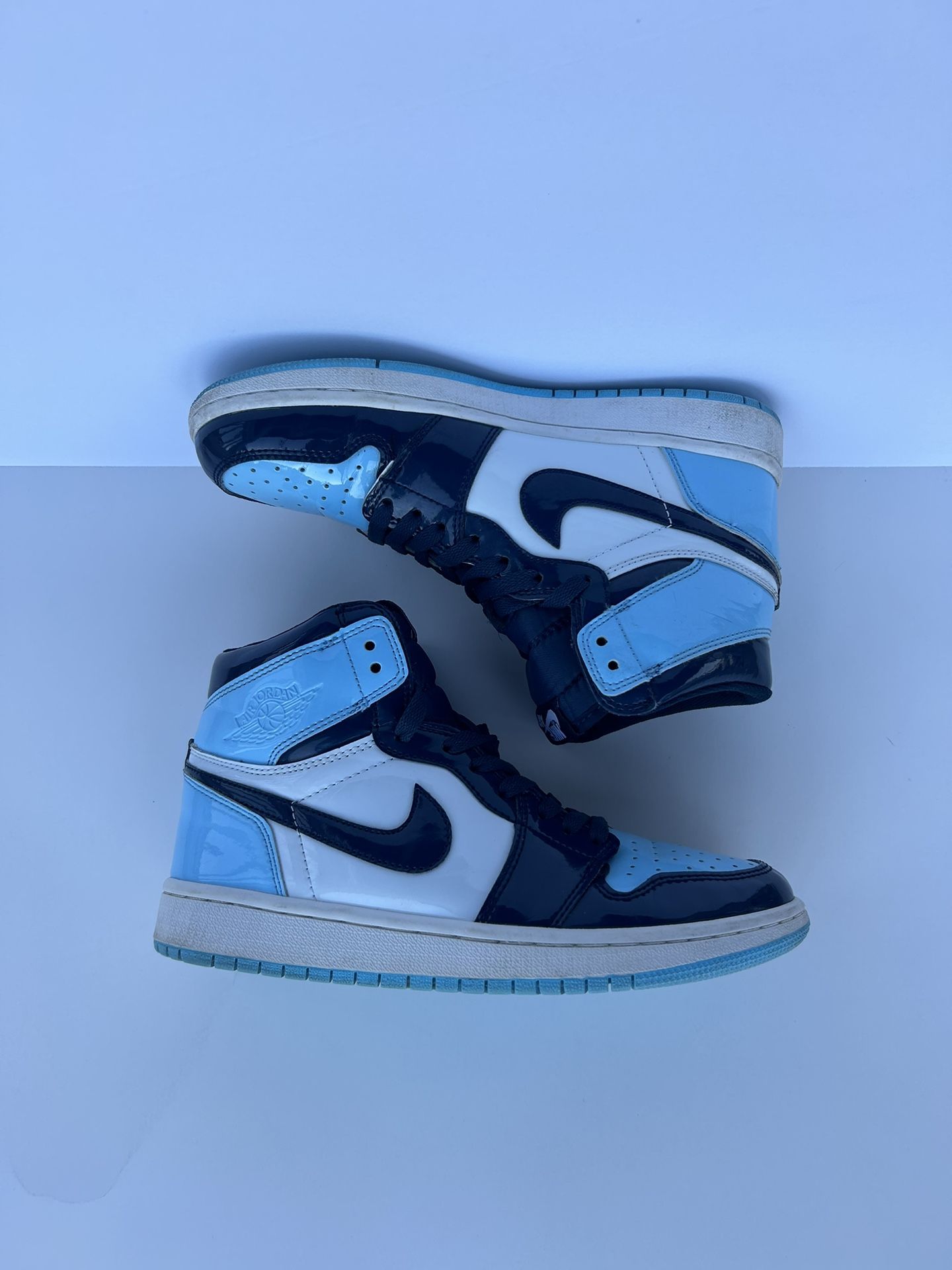 Jordan 1 Women’s UNC Patent | Size 8