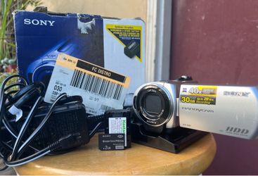 Sony Handyman DCR-SR42 Handycam Camcorder
