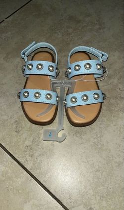 Cat & Jack Toddler Girl’s Sandals with Pearl Accents, Size 7