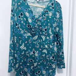 1 X Ladies Tunic Top. Green Turquoise Black Print 