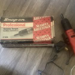 Snap On Variable Torque Cordless Screwdriver Complete In Box Used 