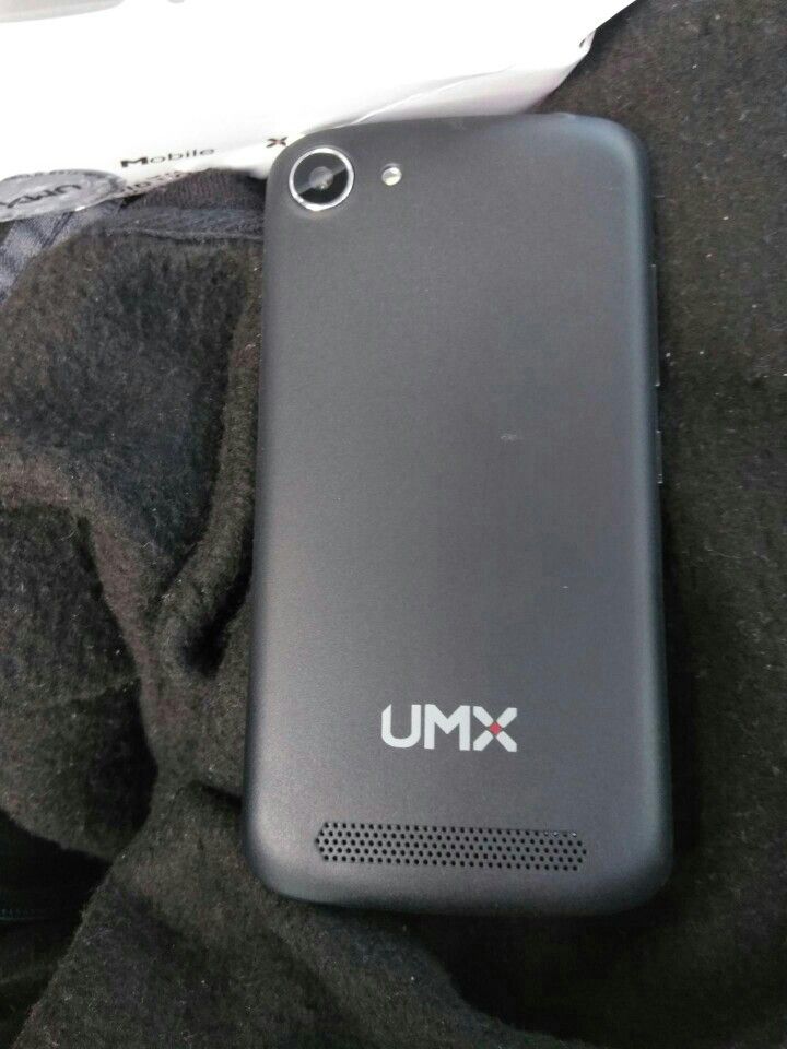 Free government phones att. And T-Mobile