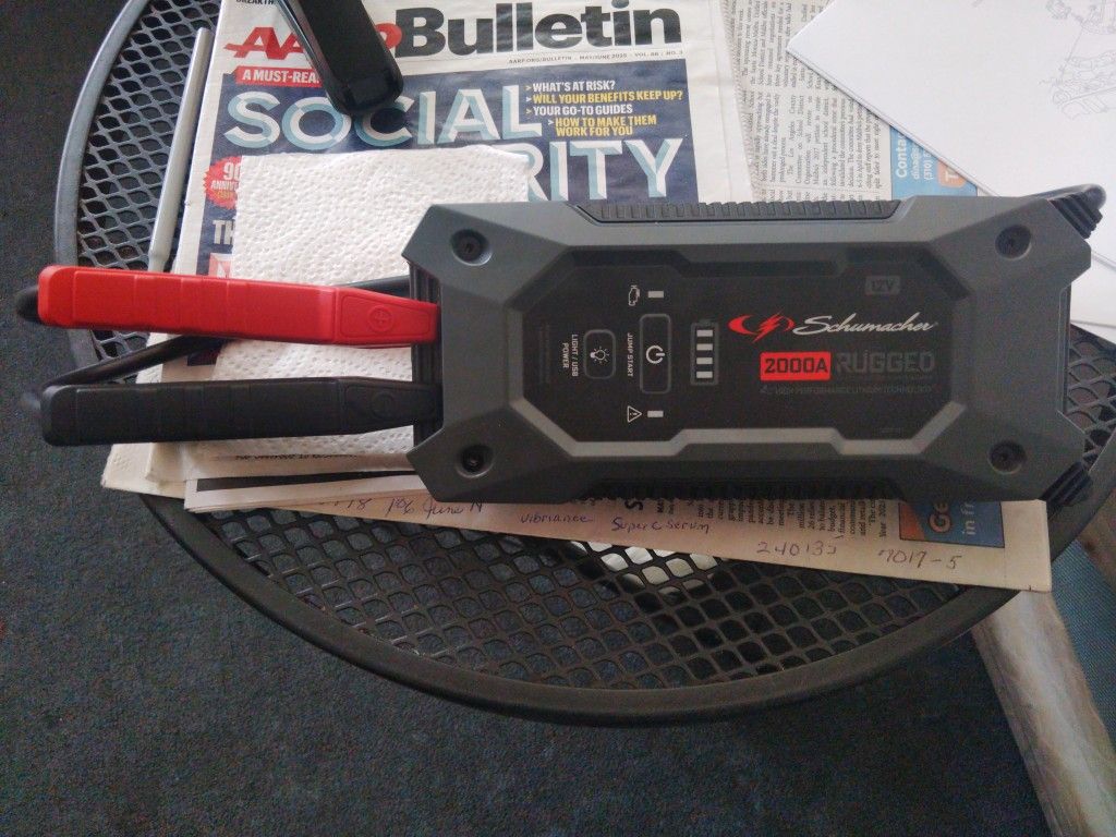 Schumacher Jump Starter