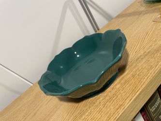 Green Anthropology Ceramic Leaf Bowl